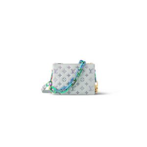 LV Coussin BB