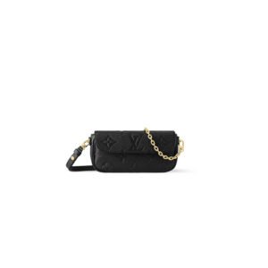LV Wallet On Chain Ivy